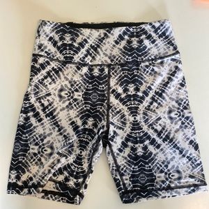 Victoria secret the player bike  short tie dye